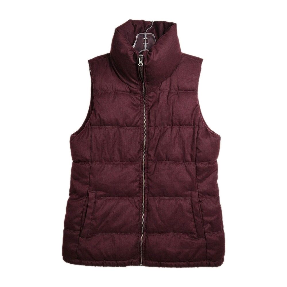Old Navy Insulated Puffer Vest Women's‎ Small Purple Full-Zip Pockets Sleeveless